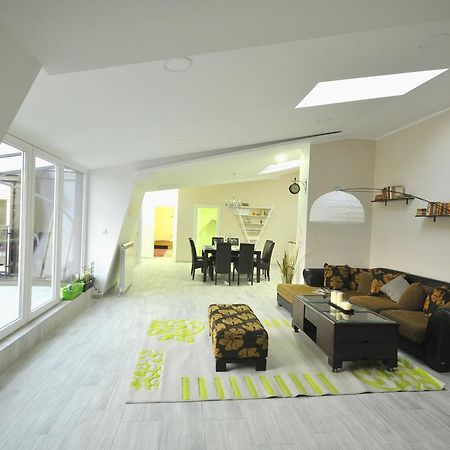 Apartment Sovica Belgrado Exterior foto